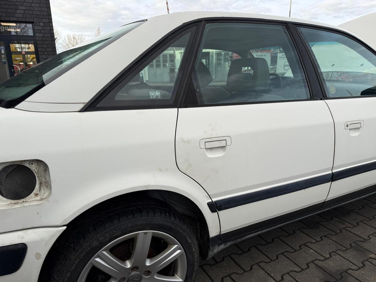 Audi 100 C4 original Tür hinten rechts L90E Alpinweiss Rohbau Limo BJ91